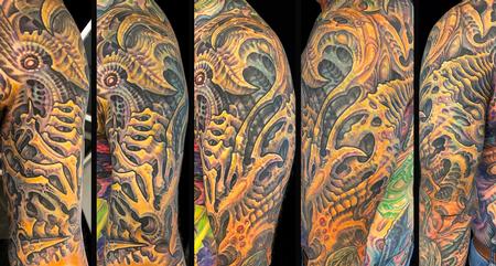 tattoos/ - BIOMECH ARM COLLABORATION WITH GUY AITCHISON - 145030